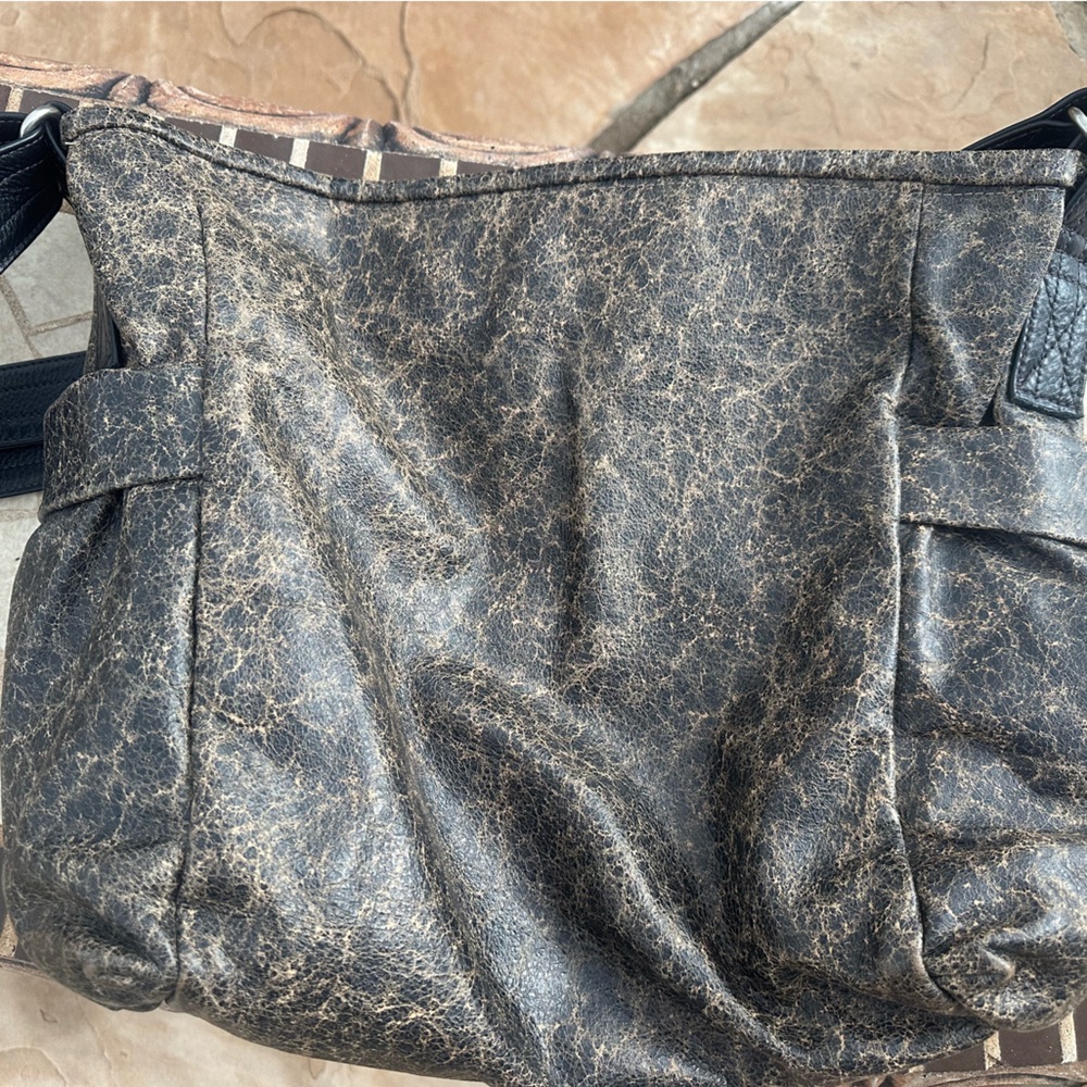 Rough and Tumble medium OP pillow in rhino
